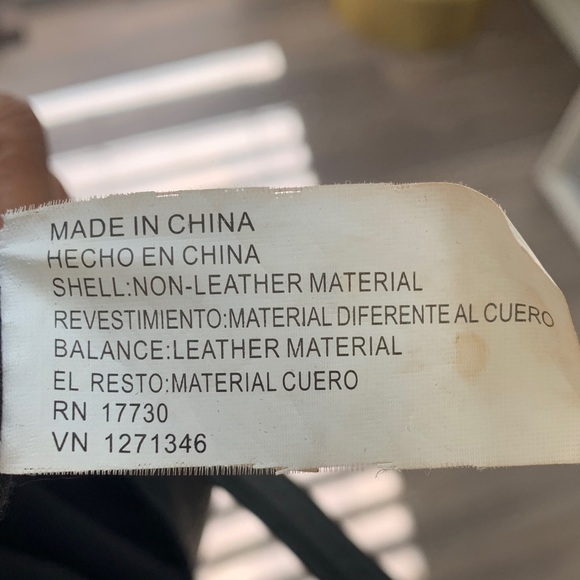 DV by Dolce Vita Black Hobo Bag - Picture 4 of 9